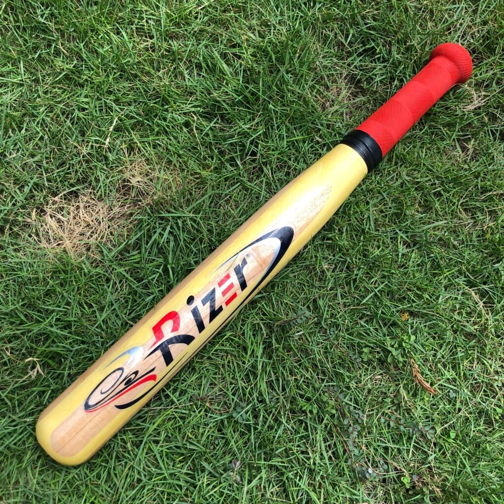 Rounders Bat (Laminated Wood)