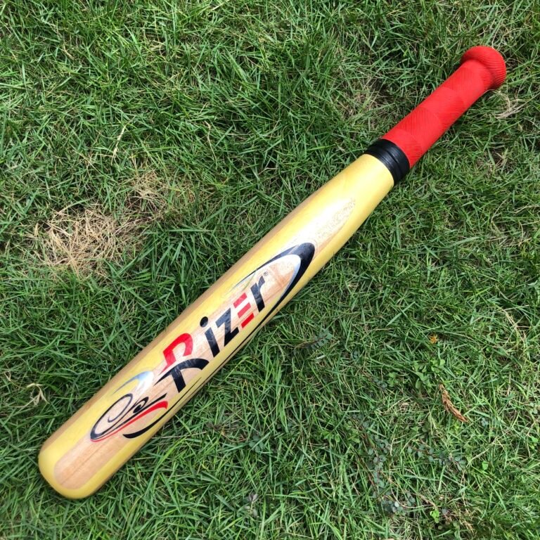 Rounders Bat (Laminated Wood)